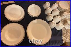 Royal Doulton Platinum Concord Fine Bone China 53 Piece 8 Settings Immaculate